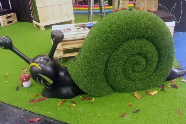 escargot gazon